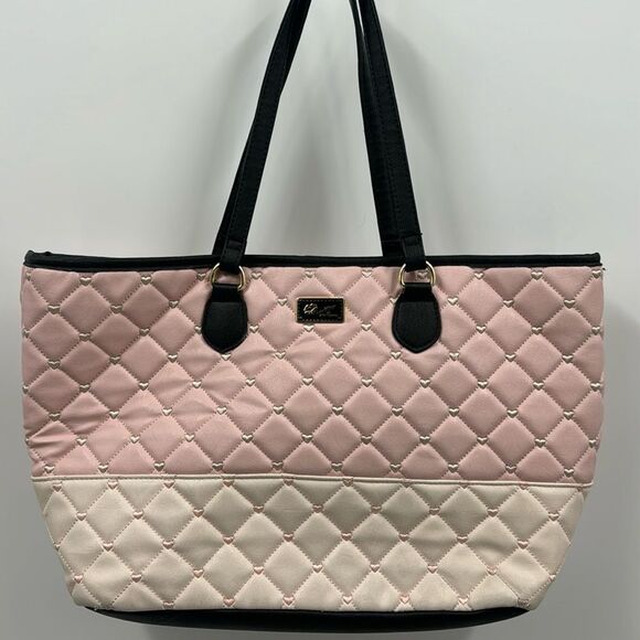 Betsey Johnson Handbags - Betsey Johnson Pink and Cream Quilted Tote